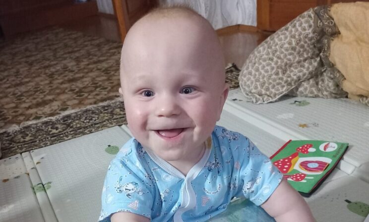 Артем родился на 25-й неделе и весил меньше 500 граммов