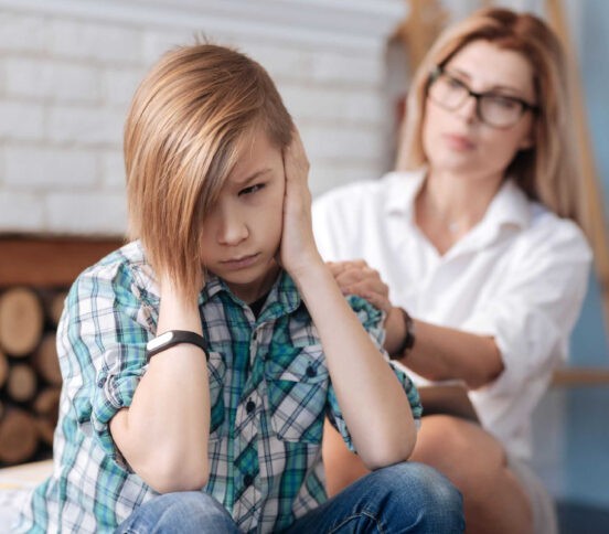 «Сын всегда был смыслом моей жизни». Что делать, если ребенок стал чужим?