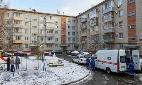 Под Тюменью 12-летний подросток ранил ножом двоих детей на площадке