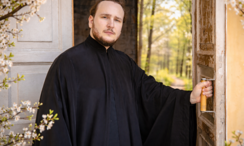 «В мире, где нет опор и гарантий, я буду идти по воде». Об этике вечности