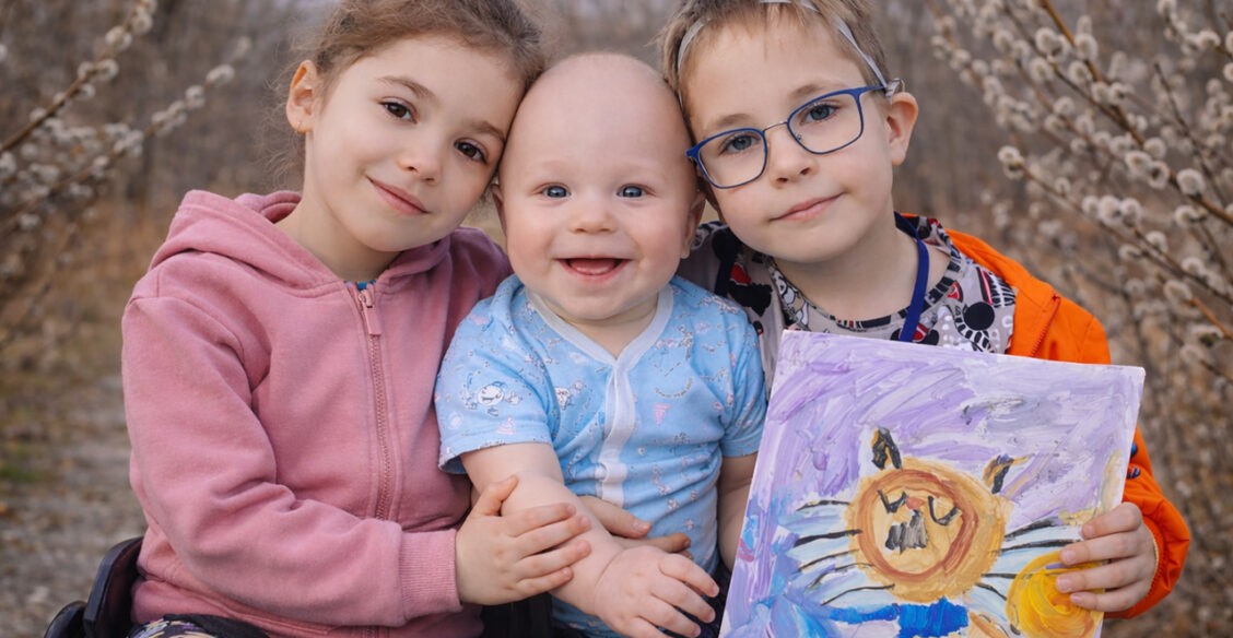 Добрые дела на пути к Пасхе. Истории Артема, Арины и Арсения