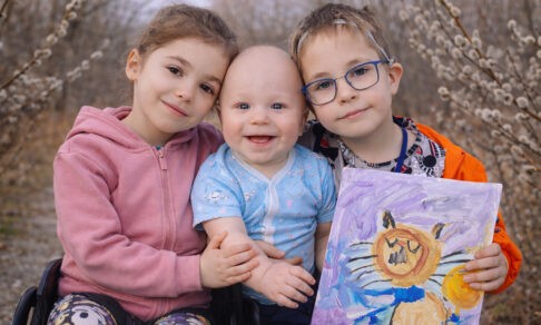 Добрые дела на пути к Пасхе. Истории Артема, Арины и Арсения