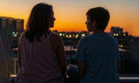 «По ночам сын хочет говорить со мной по душам. Это тревожность?»