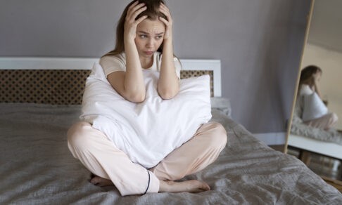 «Чуть больше месяца до ЕГЭ — дочь совсем перестала спать». Тревога перед экзаменами