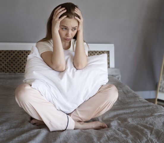 «Чуть больше месяца до ЕГЭ — дочь совсем перестала спать». Тревога перед экзаменами