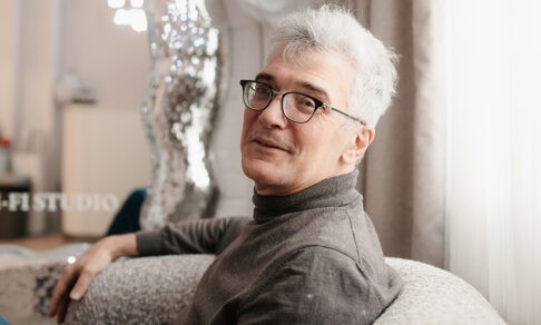 «Это всё гены». Интервью с генетиком Константином Севериновым