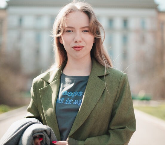 «Мне говорили, что надо быть либо гением, либо очень богатым». Настя поступила в МГУ со второго раза