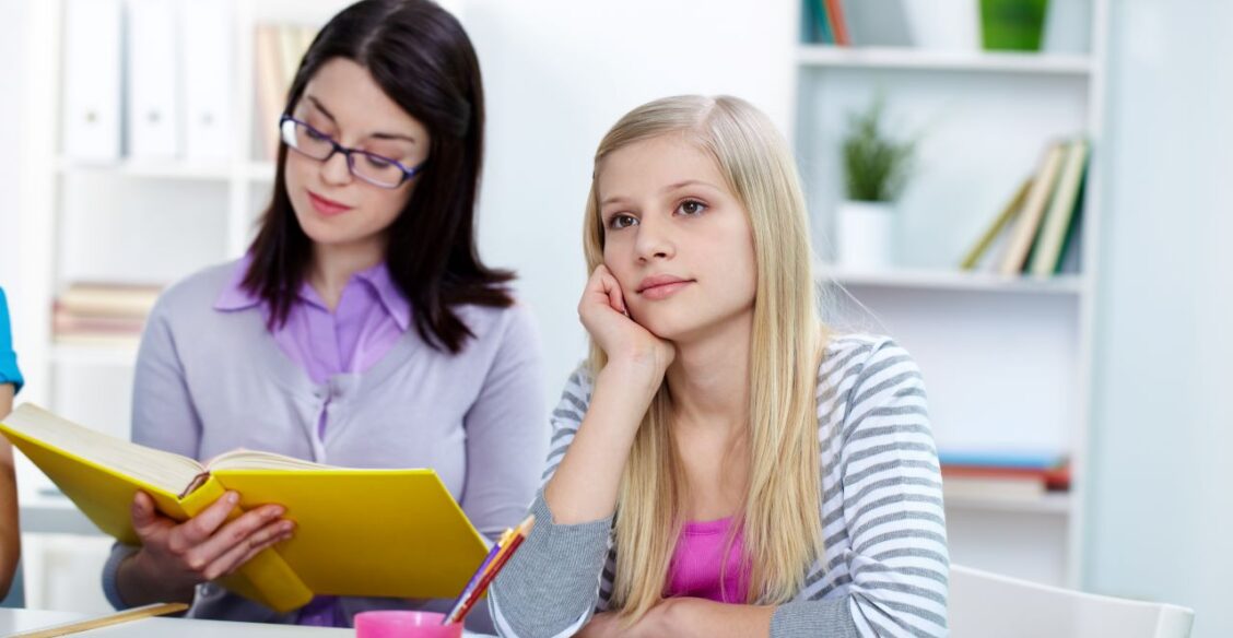 Исследование: 15% россиян ищут репетиторов для подготовки детей к ЕГЭ и ОГЭ