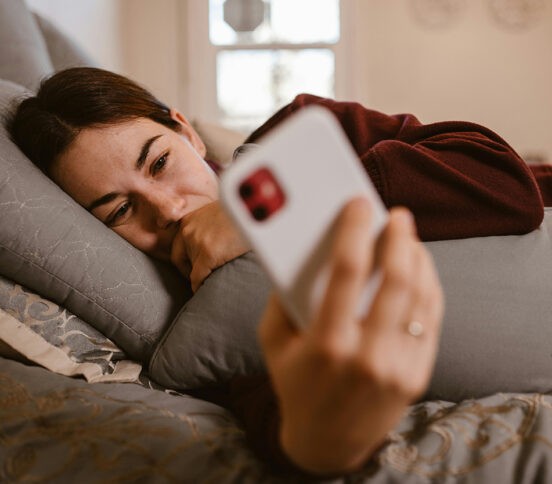 «Что будет, если твой пост увидит вся школа?» 10 советов по профилактике кибербуллинга