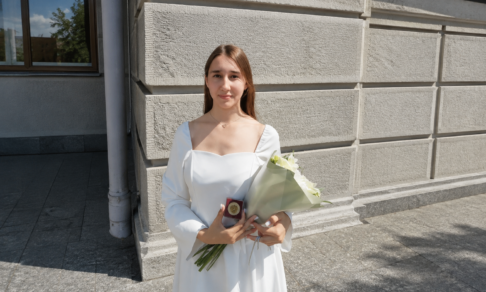 «После экзаменов мне больше всего хотелось выспаться». Лиза Смолева из Самары набрала 297 баллов на ЕГЭ