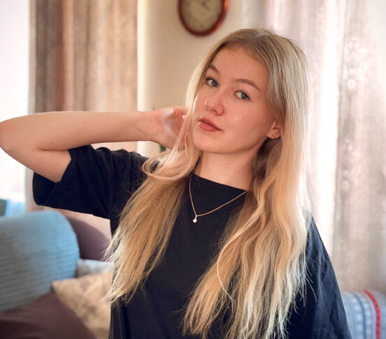 «Решила, что ЕГЭ — это не для меня». Двукратный победитель Всероса Александра Мартюшева