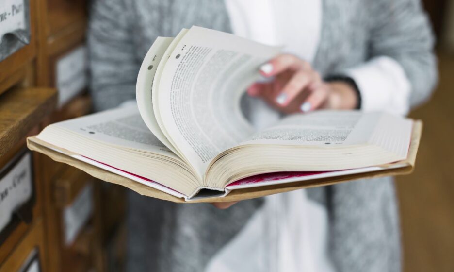 30-томное издание Ветхого и Нового Завета получило гран-при конкурса «Книга года»