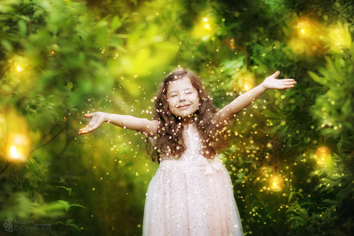 Наблюдать чудесный. Радость волшебство. Магия для детей. Волшебная для девочек.